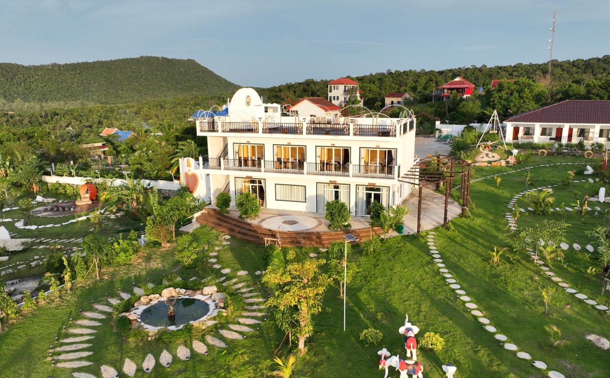 Thmorda Resort Ронгсанлем Экстерьер фото